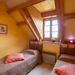 Prázdninový dům Maison Spacieuse Avec Wifi, Proche De - Fr-1-616-158