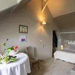 Maison Spacieuse Avec Wifi, Proche De - Fr-1-616-158 * Cherveix-Cubas