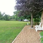 Сasa de vacaciones Maison Spacieuse Avec Wifi, Proche De - Fr-1-616-158 Cherveix-Cubas