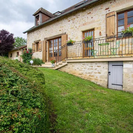 Avec Jardin Et Cheminee A 2 Km De Cherveix-cubas, Proche Sites Prehistoriques Et Nautiques - Fr-1-616-158 Holiday home Cherveix-Cubas