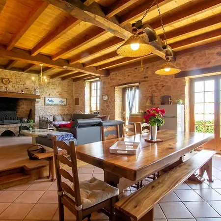 Maison Spacieuse Avec Wifi, Proche De - Fr-1-616-158